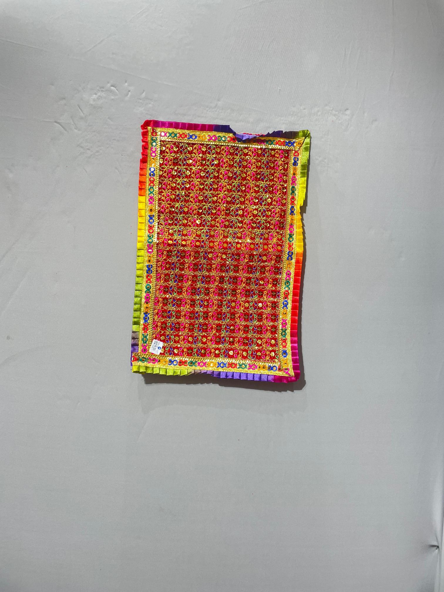Maheshwari Fancy Store - Multi Colour Lace Chunri